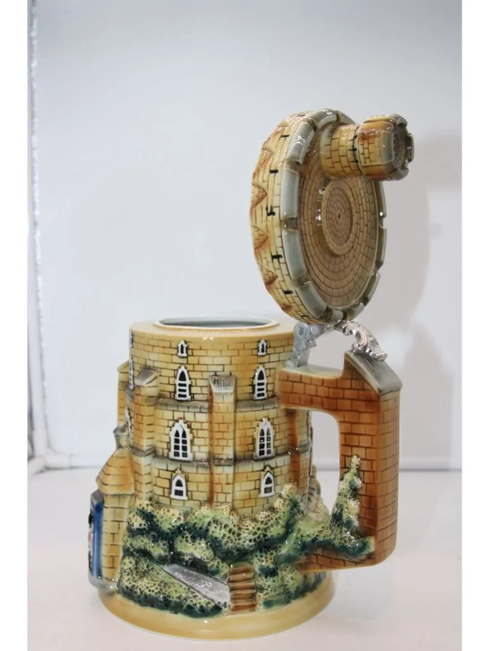 Anheuser-Busch - Windor Castle Stein - European Castle Series 2003 - Picture 6 of 10